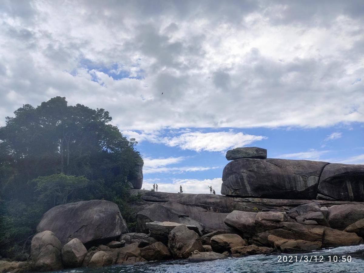 Bela Casa Quartos E Hostel Ilha Grande Екстер'єр фото